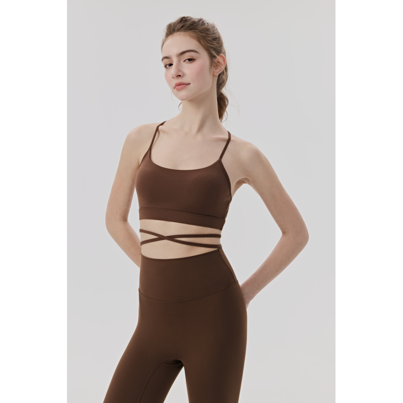 Black Crisscross Strap Sports Bra for Yoga and Fitness, Breathable Nylon Blend Activewear Top