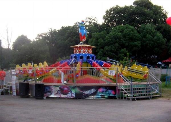 Thrilling FRP Material Fun Park Rides , Amusement Park Jumping Machine
