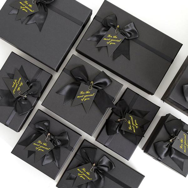 Boîte cadeau noire avec couvercle pour emballage cadeau Saint-Valentin boîte cadeau d'anniversaire