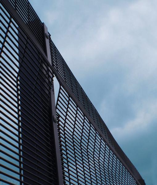 china wholesale ClearVu security fence spikes / Powder Coated security fence with spikes