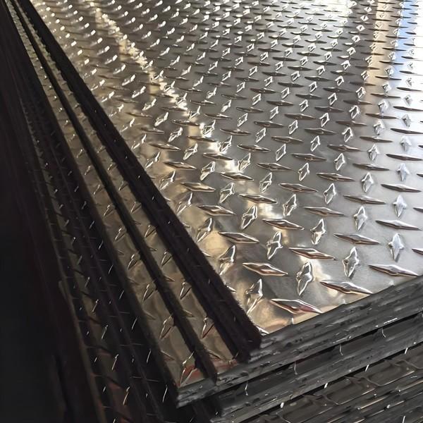 0.125 Inch 96 Inch Length 3003 5052 Aluminum Diamond Plate For Heavy duty Cold/Hot Rolled Solutions