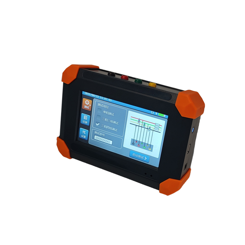 Wireless Three-Phase Power Quality Analyzer