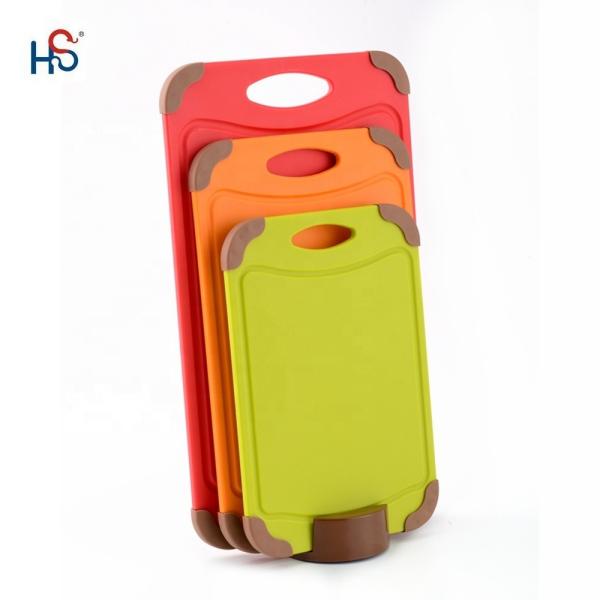 Small Size 29x19.5cm Sustainable Kitchen Cutting Board Easy to Clean and Plastic