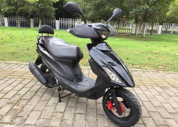 Small 150cc Gas Scooter Motorcycle CVT Drive Chain Hydraulic Suspension