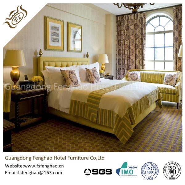 European Style Villa / Resort Hotel Bedroom Furniture Sets Solid Wooden Frame