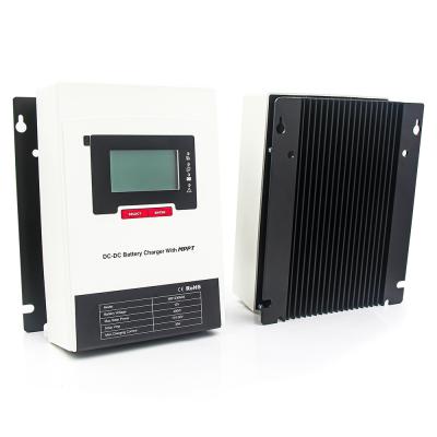 700W PV Input 50A DC DC Charger IP32 Protection 12V Starter Battery Charger