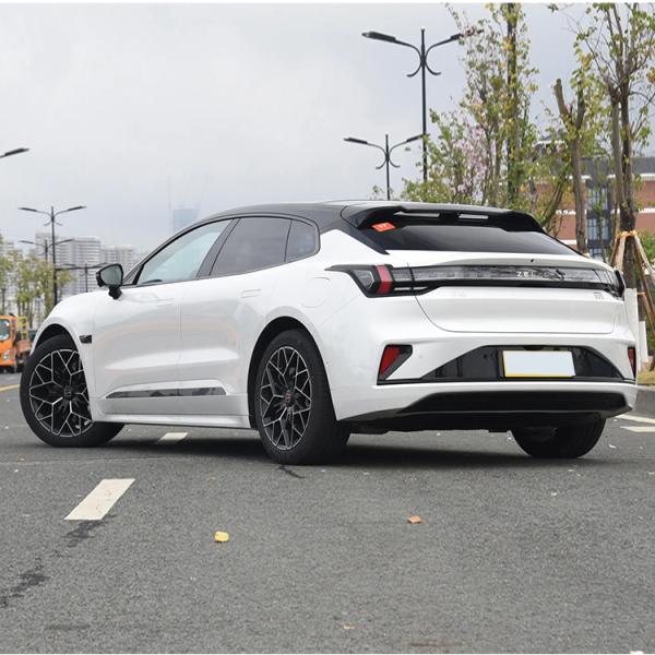 2024-2025 WE 4WD Sports Long Range Electric Vehicle Zeekr 001 White 5-Door 5-Seat Hatchback Body Structure for Standards