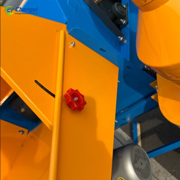 High Strength Iron Multifunctional Thresher Grain Separator Machine For Harvest