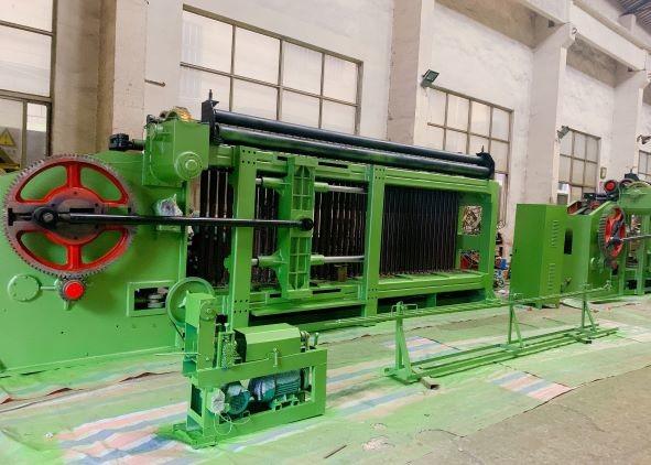 Double Twist Gabion Mesh Machine 5000mm Wire Netting 5.0mm PVC Wire