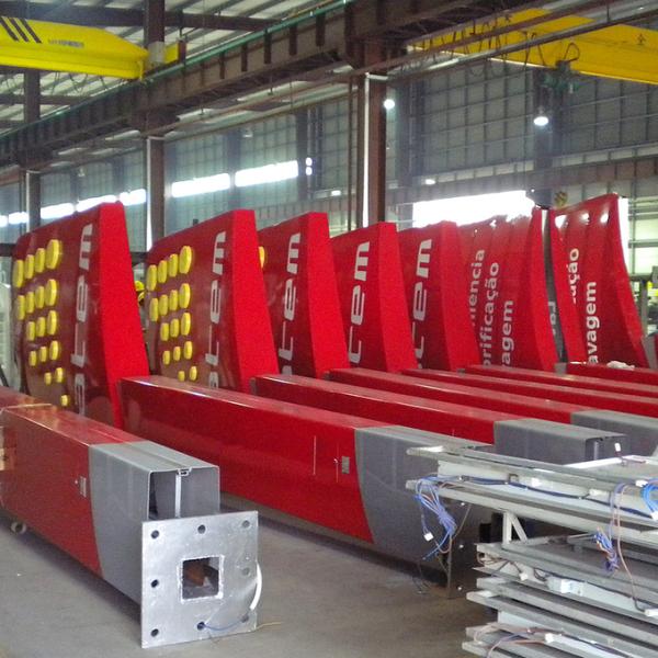 Free Standing Modern Pylon Signs Full Illuminated Aluminum / steel Construction