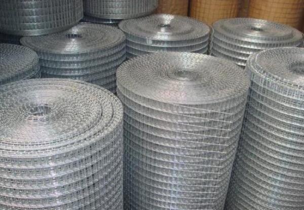 Durable Pvc Coated Welded Wire Mesh Standard Aperture Size For Enclosure Works