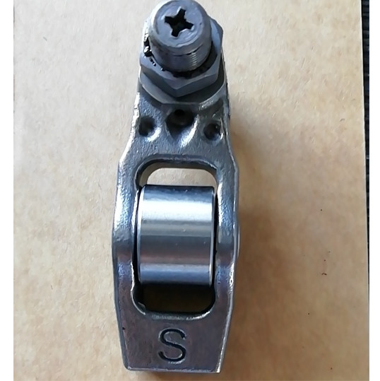 Brand New ME-203107 ME-203106 ME203107 ME203106 Rocker Arm & Rocker Shaft for 4M41