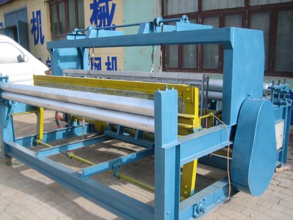 5-12mm Hydraulic Crimped Steel Wire Mesh Machine For Ore Screening