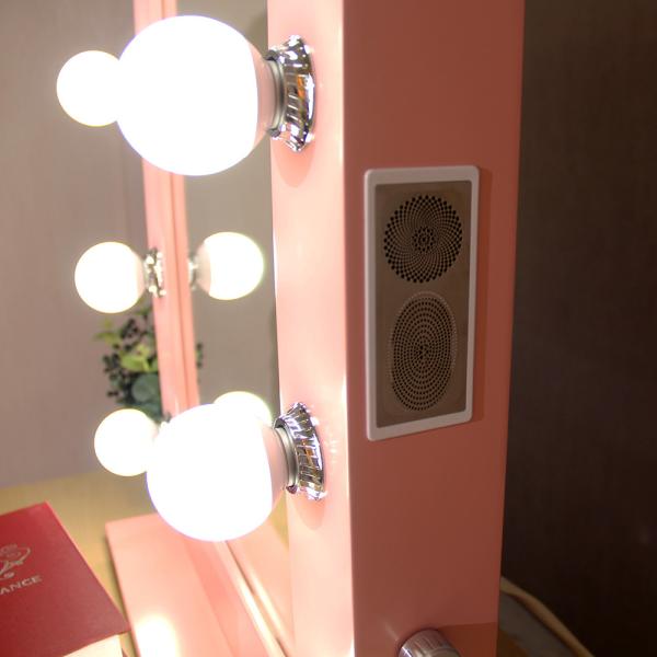 Modern Luxury Table Top Small Frame Mirror avec maquillage à LED à faible luminosité