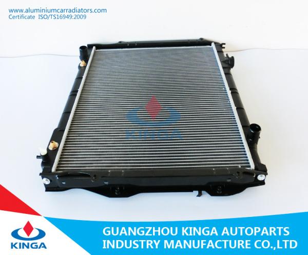 Hot Sell 2016 Auto Radiator For TOYOTA / LEXUS TACOMA'95-04 AT