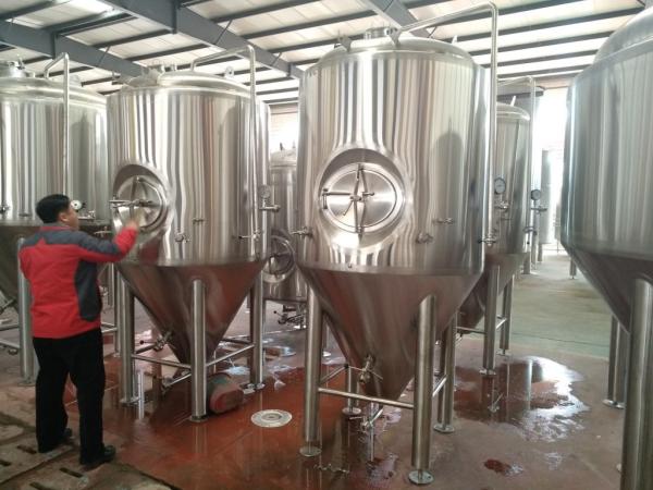 2400l jacketed fermentatio tank for craft beer fermentation tank stainless steel 304 tank unitank with carbonation stone