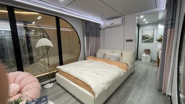 Luxury Outdoor Office Pod 2 Bedroom Commercial Space With Kitchen Steel Structure