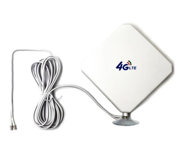 High Gain 600-2700mhz 4G LTE TS9 Connector Antenna for Wifi Panel Size 50mm*70mm*12mm