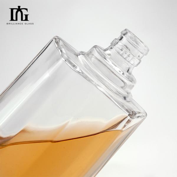 High White Screen Pringting Glass Bottle for Vodka Liquor Wine 375ml 500ml 700ml 1000ml