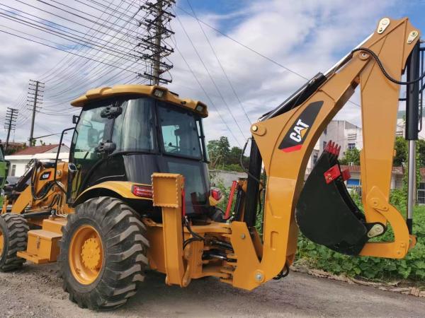 92 KW CAT 420F Backhoe Loader Excavator in United States with Excellent Performance