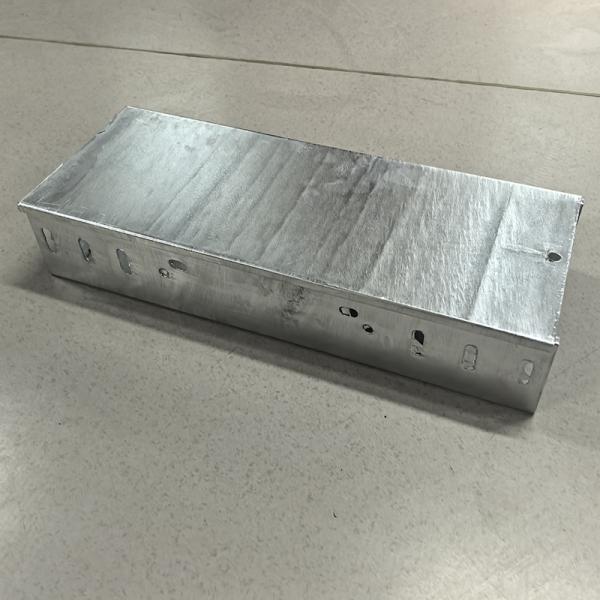 Wall Mounted / Floor Mounted Galvanized Hot Dip Cable Tray Customized Bending Radius Building Cable Tray
