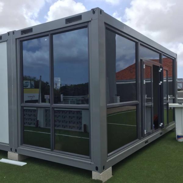 Flexible Assemble Fast Installation 20ft 30ft 40ft Flat Pack Storage Container Sandwich Panel Pre Fab Container House