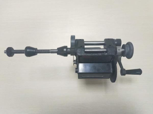 Iron Dia 150mm Manual Wire Coiling Machine With Handle