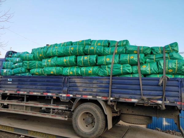Fabric Sheet Rolls with Good Flexibility and UV Protection for in Various Applications