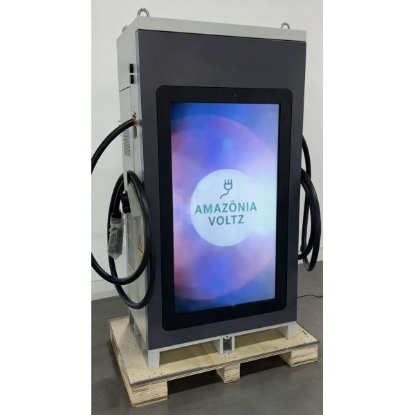 160kW DC fast charger for electric vehicle charging stations, equipped with dual charging guns, a 7-inch high-brightness colour touchscreen, and IP54 protection rating