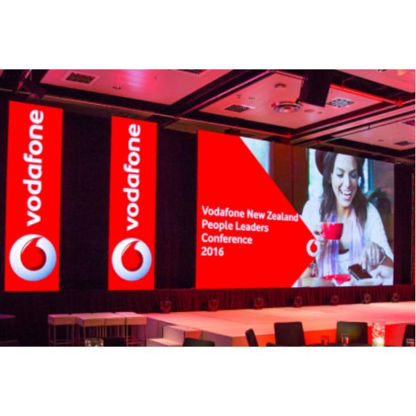 Внутренний P3.91LED видеоэкран аренда SMD1921die литой алюминиевой основы