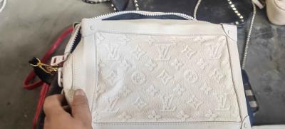 2 Pockets Interior Pre Loved Designer Handbags Satchel