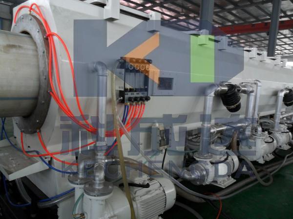 HDPE Pipe Production Line Pe Pipe Extruder Machine
