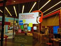 Self Adhesive Hologram Transparent Film Rear Projection Screen Film 1.52m Width
