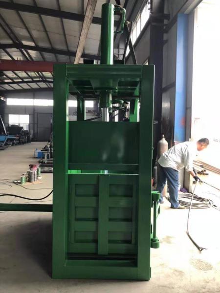 40 T Hydraulic Type Waste Paper Baler With Pushplate Push Back Machine