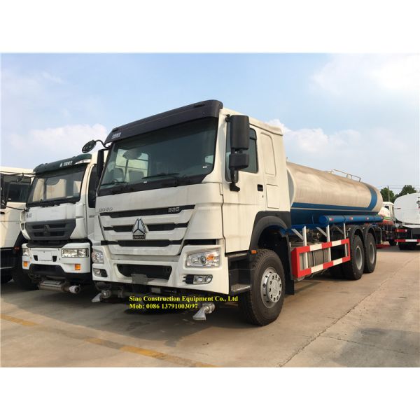 Намочите жидкостную автоцистерну Хово 6кс4 с танком нержавеющей стали качества еды 304