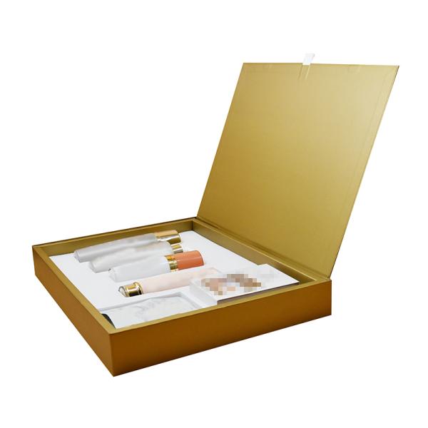 Custom Recyclable Printing Design Luxury Magnetic Rigid Paper Box Cosmetics Perfume
