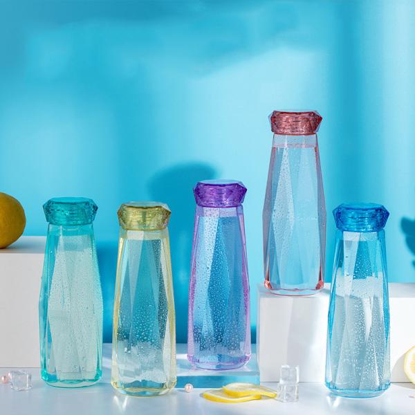 Transparent Glass Drinking Water Bottles , Glass Sports Bottle With Diamond Lid