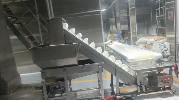 Semi-Automatic Packaging Machines 20kg 25kg 50kg Weighing Filling Grain Rice Powder Packing Machine