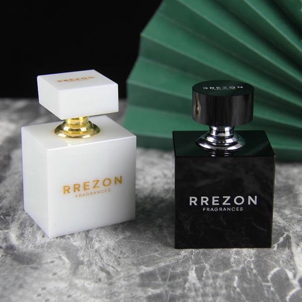 Bouteille de parfum K9 cristallin 6ml Noir Blanc Gravure personnalisée
