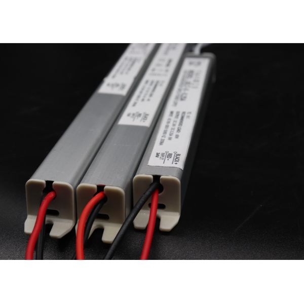 ODM 88% Efficiency Slim LED Power Supply 12V 18W Active PFC Function