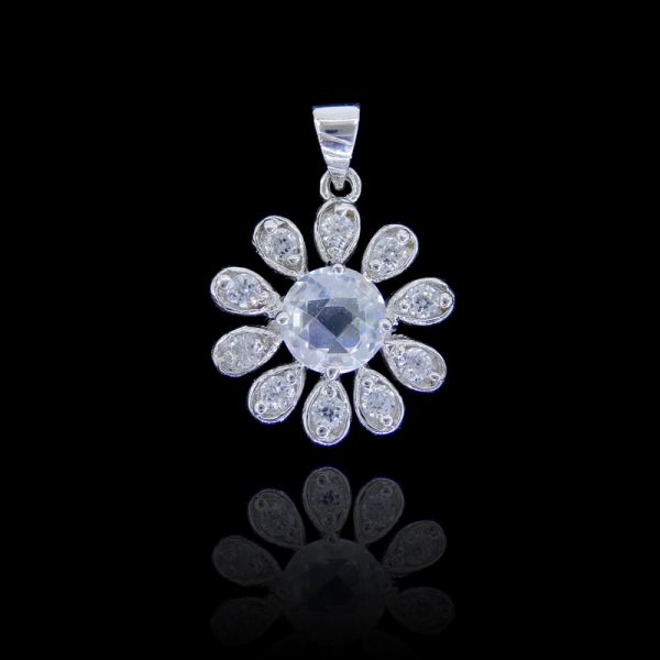 Childrens Silver Red Enamel Pendant Christmas Santa Claus Shape For Gift