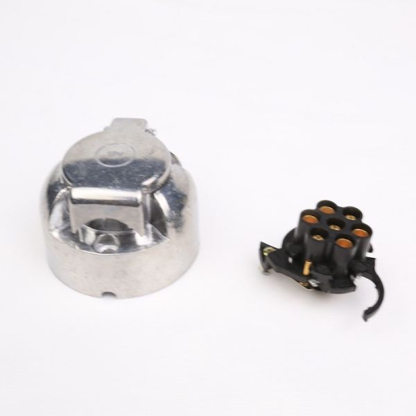 European Type Trailer Plug Socket 12v N Type 7 Pole With Fog Light Cut Switch Aluminum Connector