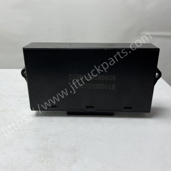 Shacman M3000 X3000 truck parts Door and window control unit controller DZ95189586606