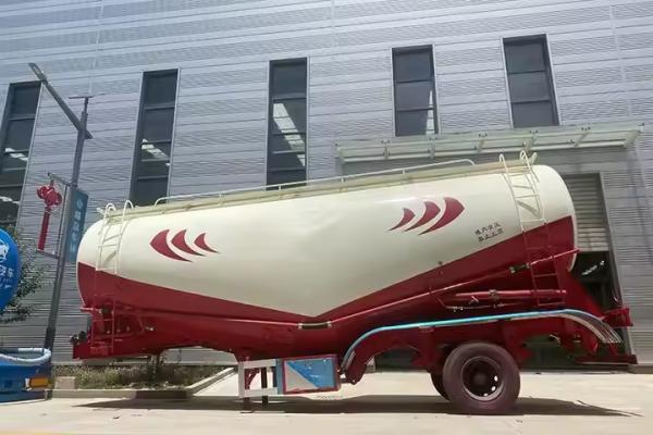 Bulk Cement Transport Truck Trailer Semi-Trailer Carriers with Air Compressor Made from Steel