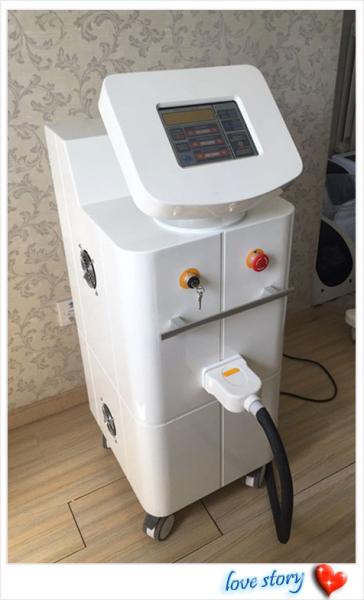 Medical 808nm Diode Laser Hair Removal Machine , Skin Tightening Equipment