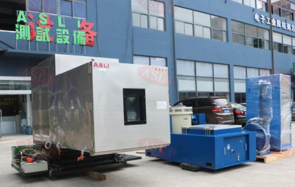 Electronic Temperature Humidity Vibration Testing Equipment , Combined Climatic Test Chamber