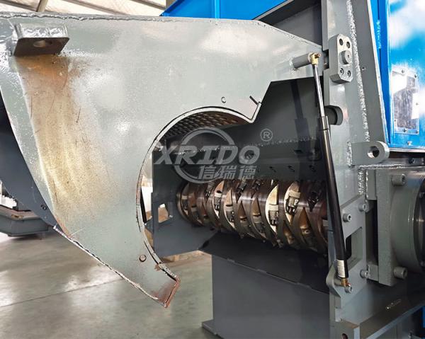 High Quality Rubber Single Shaft Shredder Waste Plastic Rubber Recycling
