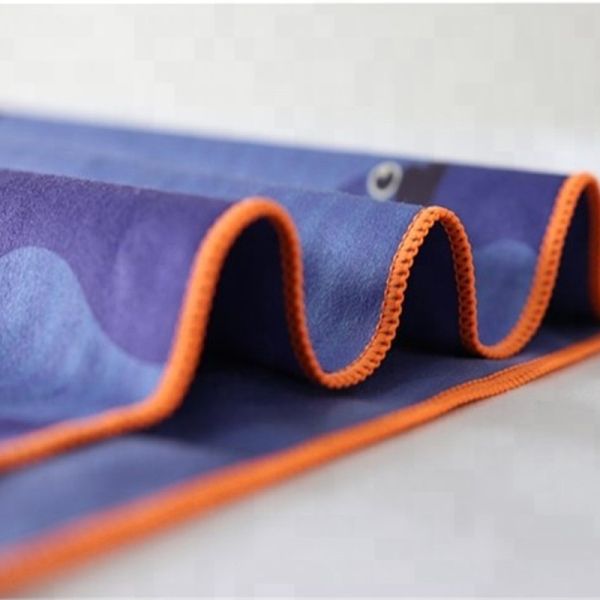 Быстрое сухое полотенце плащпалаты Microfiber напечатало пляжный полотенце дизайна с капюшоном