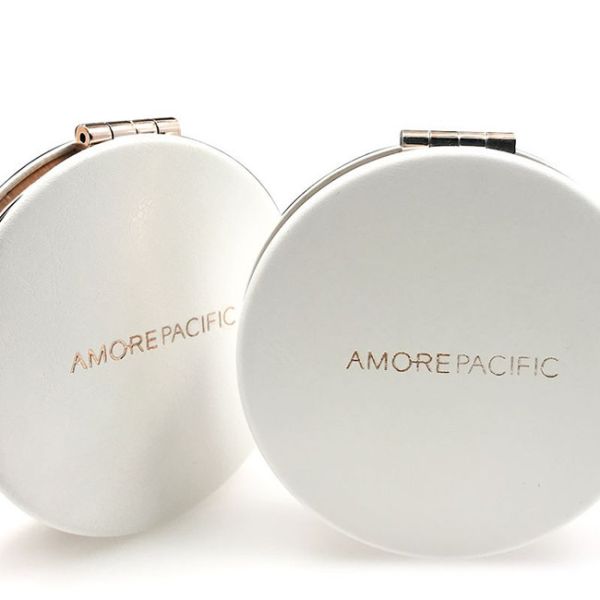 Rose Gold Metal Compact Mirror Foldable Engraved Pocket Mirror 1cm Thick