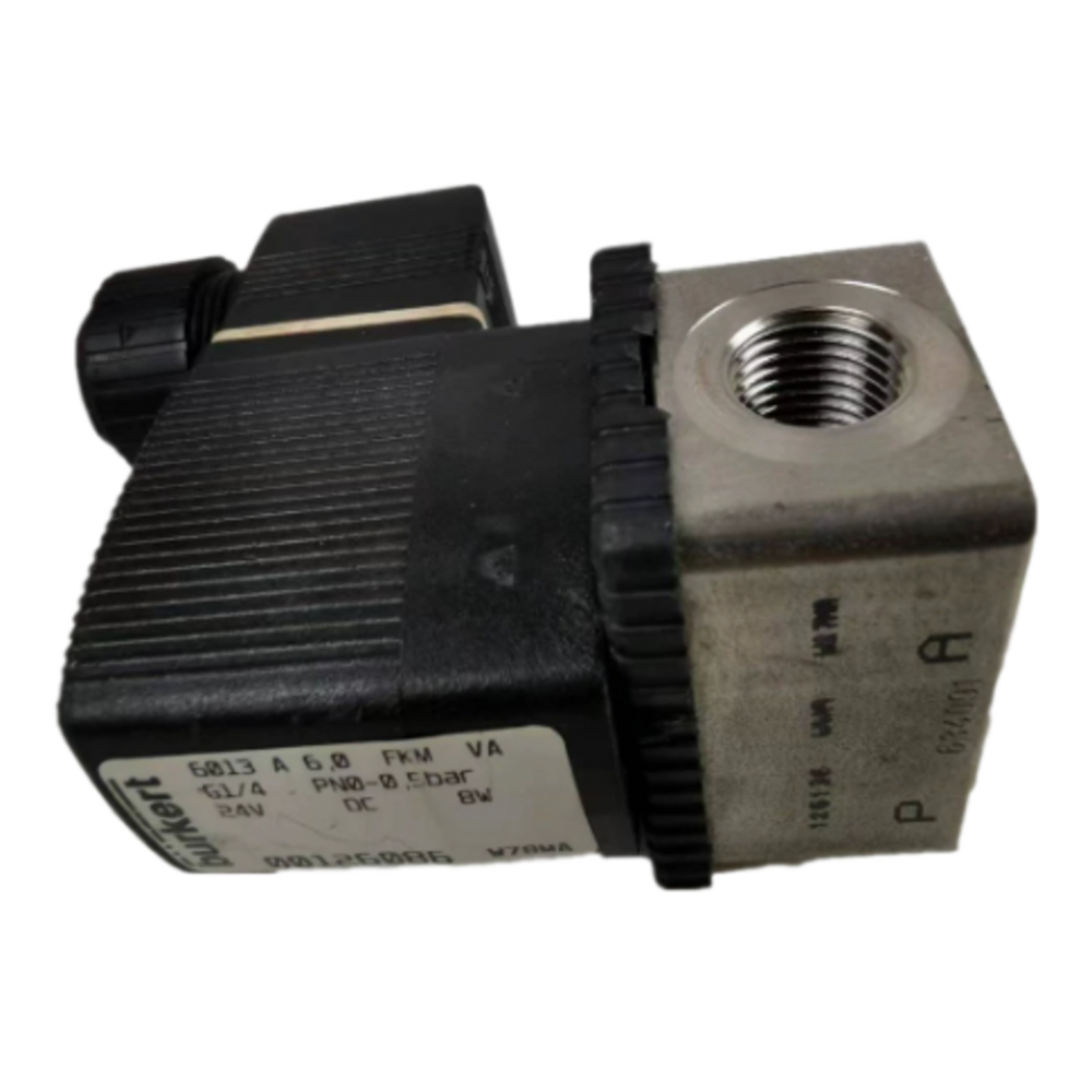 Port Size 1/4 Pneumatic Solenoid Valve Plunger Direct Acting Operation 24VDC Voltage Control Valve For Pneumatic Devices 126086